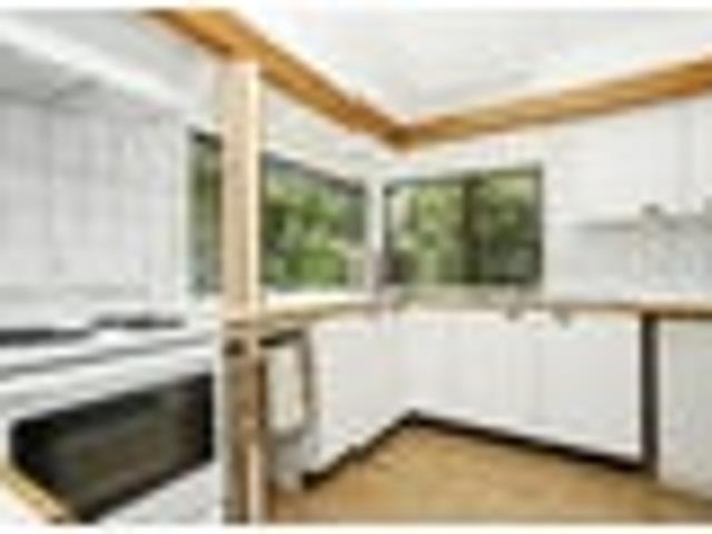 Titirangi, 3 bedrooms, $750 pw