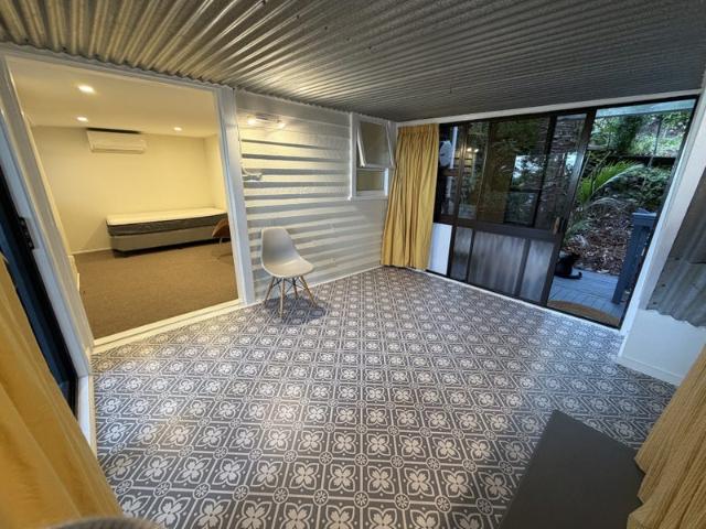 titirangi, 1 bedroom