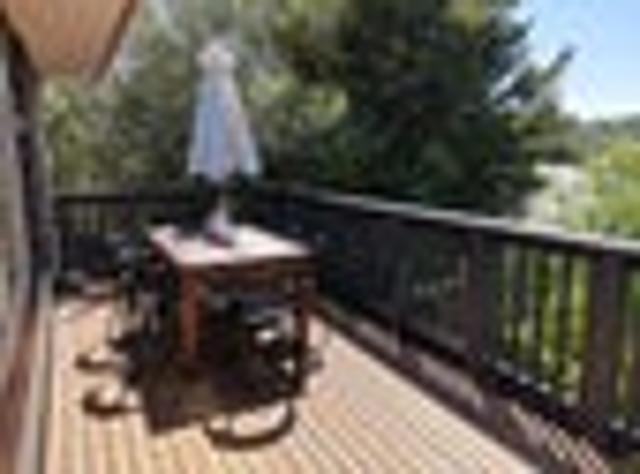 Titirangi, 2 bedrooms, $590 pw