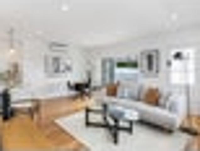 Titirangi, 2 bedrooms, $750 pw