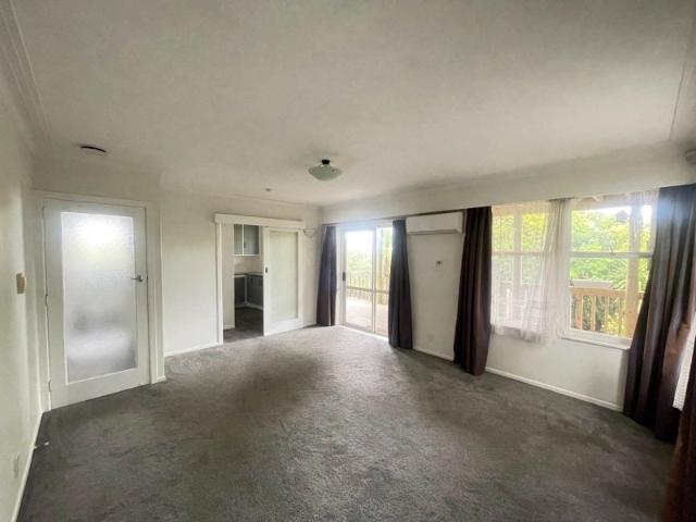 Titirangi, 2 bedrooms