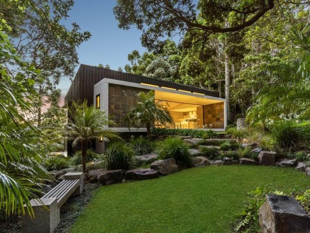 titirangi, 4 bedrooms