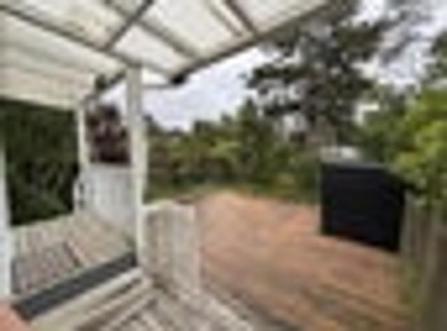 Titirangi, 4 bedrooms, $740 pw