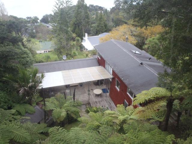 titirangi, 4 bedrooms