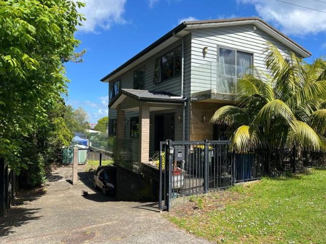 titirangi, 4 bedrooms