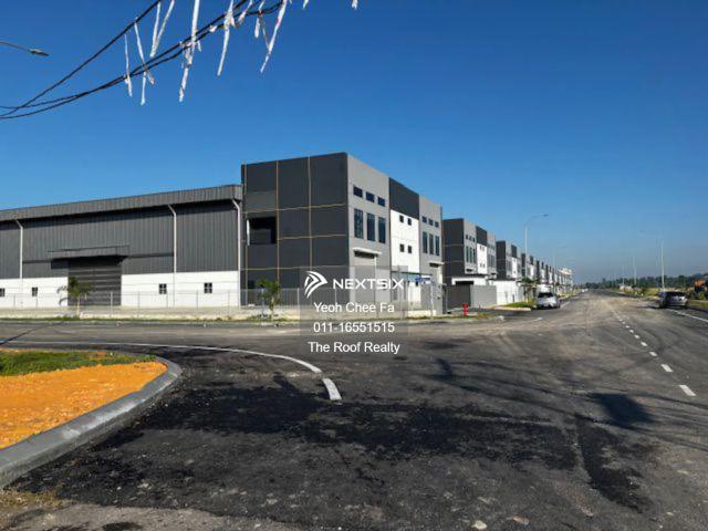 Nearby WKG Mega Industrial Development. Grad it fast! High appreciated value for further in a year