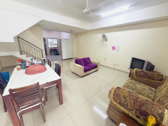 Title Ready 2 Sty Terrace GARDEN HEIGHT Bandar Tasik Puteri RWG