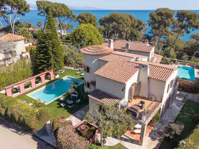 Titre: Villa magnifique avec vue sur mer 162m² Cap d'Antibes