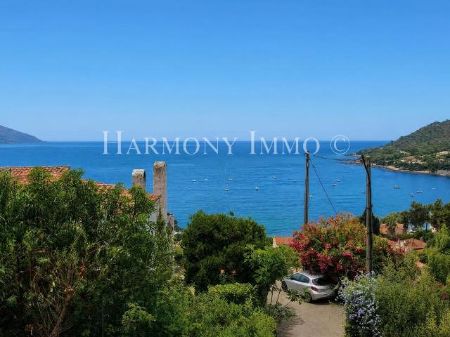 Tiuccia Ensemble immobilier vue mer 3 unités autonomes 150m² Casaglione