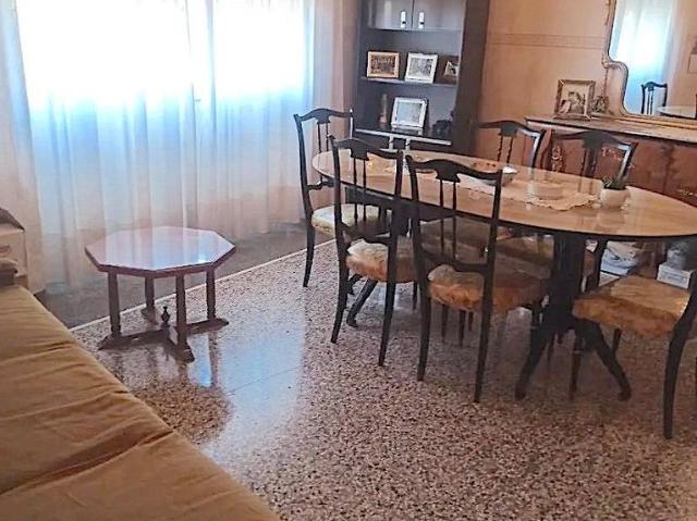 TIVOLI QUADRILOCALE ARREDATO Con BALCONE