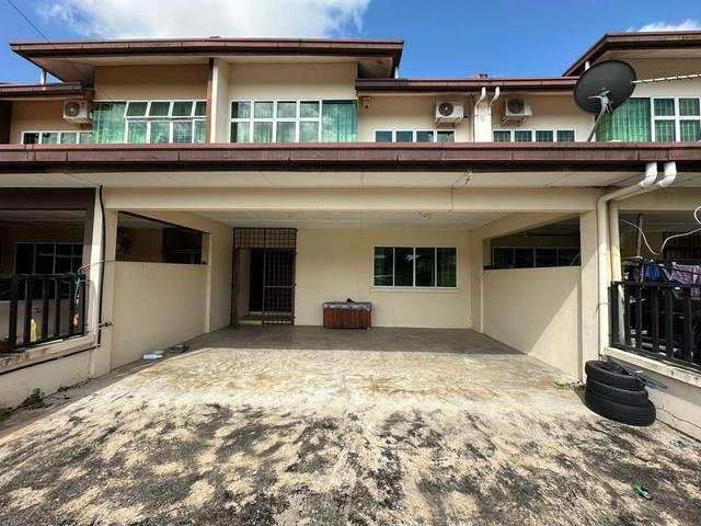TIYA VISTA FOR SALE Double Storey Intermediate Tiya Vista next to