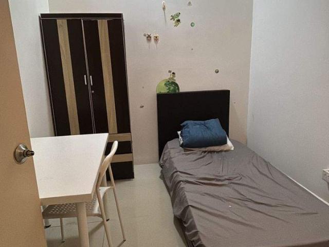 ‍♂️to UOW & HICOM Industry Park | Affordable Single Room at Paramount Utropolis Glenmarie ❤️