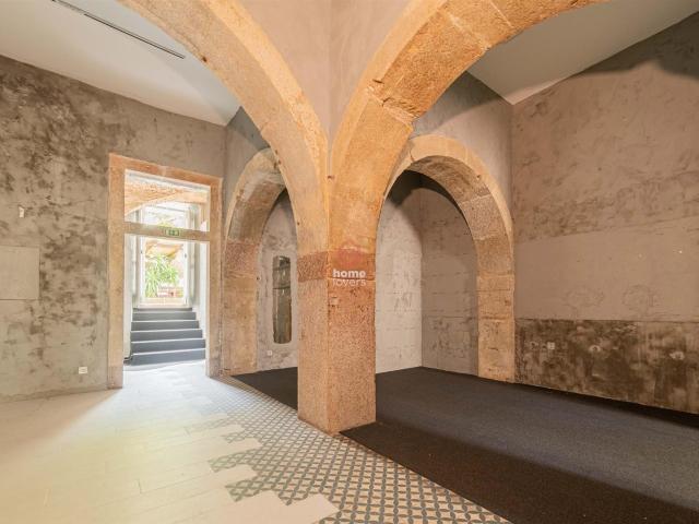 To Buy/To Invest Loja | Lisboa | Chiado 107m² Santa Maria Maior