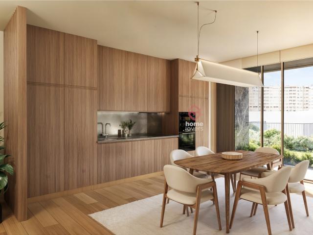 TO BUY * T2 | MATOSINHOS SUL
