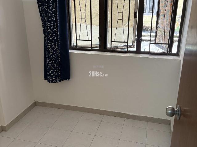 To Kwa Wan Apartment [Agency Ads] Room 3, Low Floor One Bedroom And One Living Room Newly Renovated With Furniture And Appliances Hints