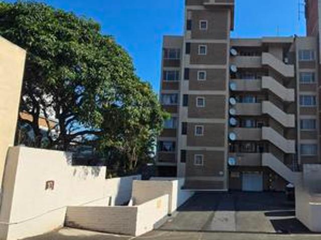 to let in sydenham