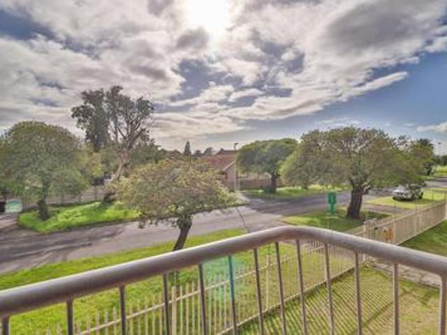 to let: spacious 1 bedroom unit for.
