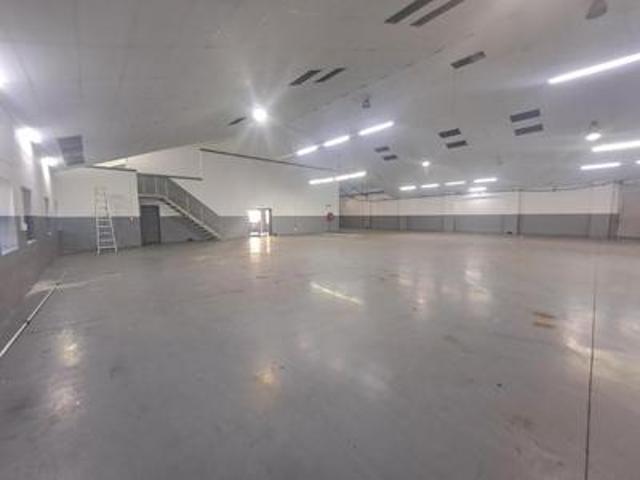 to let premium industry area wareho.
