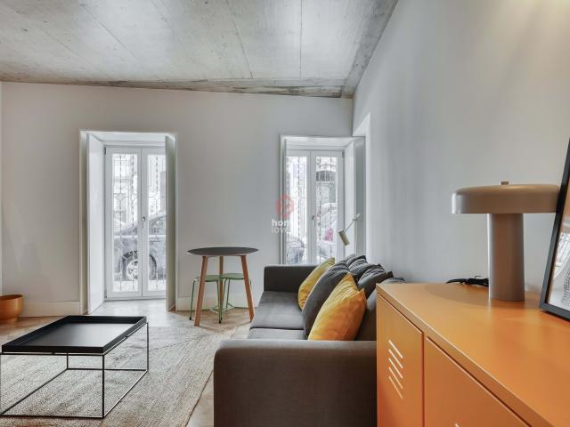TO RENT * T1+ LOGRADOURO | LISBOA | LAPA