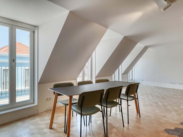 TO RENT T2 LISBOA LAPA