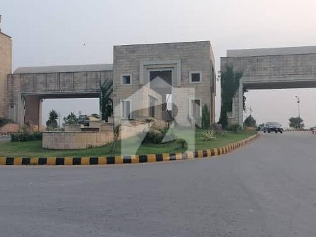 To sale You Can Find Spacious Residential Plot In Bahria Enclave Sector F1