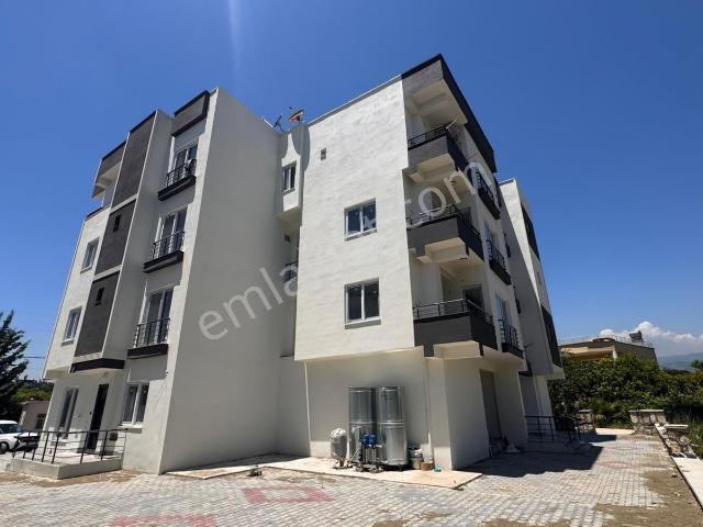 Tömükte Havuzlu Site İçerisinde Satılık 2+1 Daire