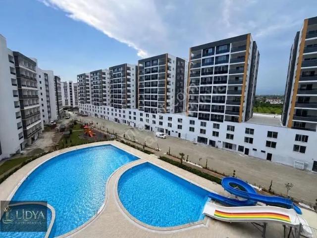 Tömük'te Prestijli Site İçerisinde Aquaparklı 1+1 Satılık Yazlık