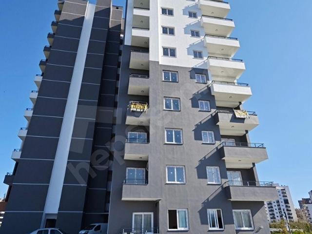 TÖMÜKTE SEÇKİN SİTE İÇİNDE 2+1 KİRALIK DAİRE DENİZE YAKIN