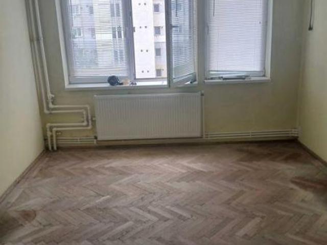 Tomis 2, de vanzare 2 camere, 50mp, centrala gaze
