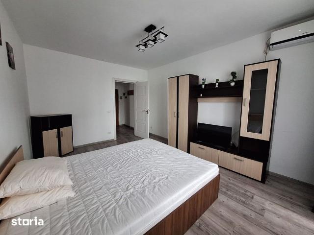 Tomis Nord, Campus, 2 decomandate, mobilat, utilat, gaze, 400 Euro
