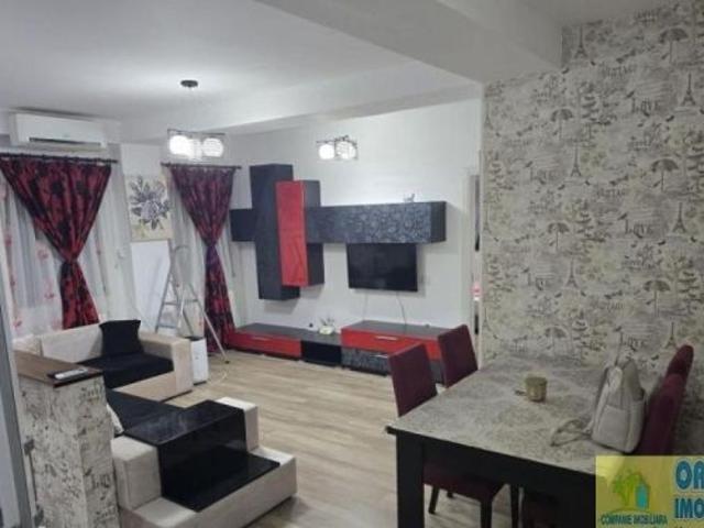 Tomis Plus, de inchiriat 2 camere, mobilat, gaze