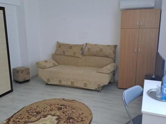 Tomis Plus, garsoniera, parter, gaze, mobilata, inchirieri Constanta