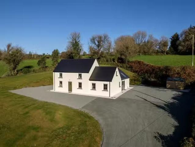 Toms Cottage, Slievereagh, Ballyvourney, Cork, P12 0000