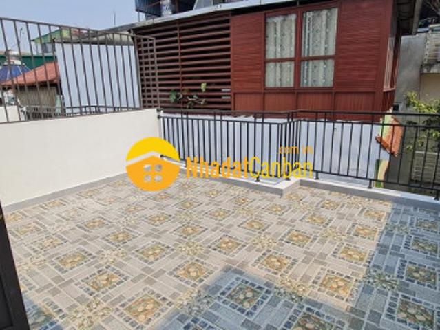 Tôn thất tùng 5 tầng mới, ô tô, mặt tiền 4.8m, vincom phạm ngọc thạch giá 4.65 tỷ