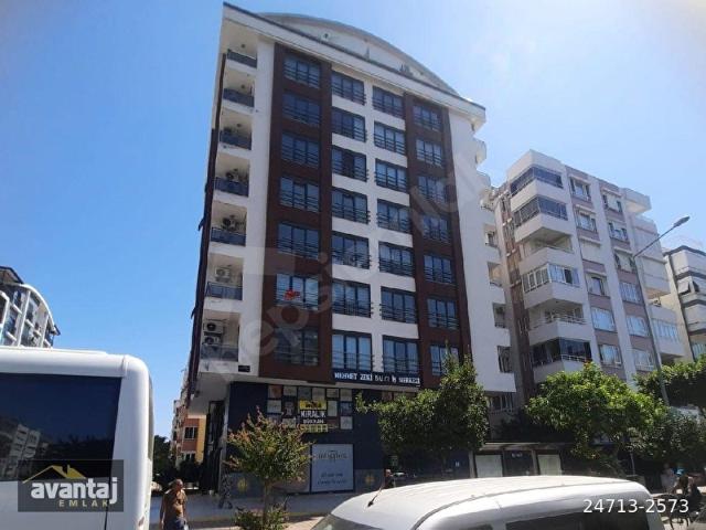 TONGUC CAD UZERINDE İŞ MERKEZİNDE KİRALIK ON CEPHE MOBLELI 2+1 OFİS KATI