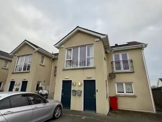 Tonlegee Road, Coolock, Dublin 5 is for rent