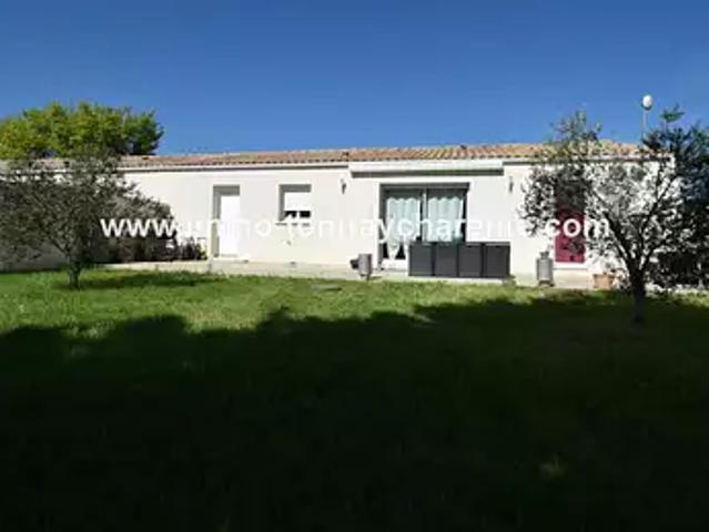 Tonnay Charente 17430 Achat / Vente maison 4 pièces t4 terrasse parking