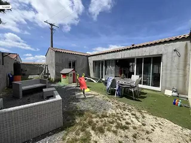 Tonnay Charente 17430 Achat / Vente maison 6 pièces t6 parking