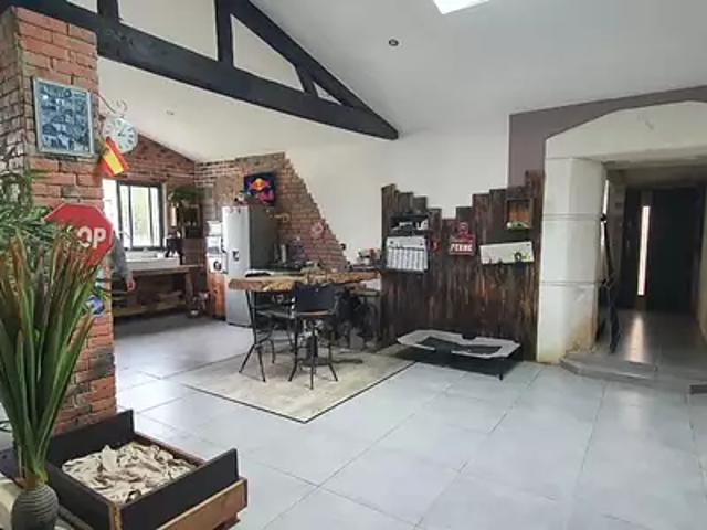 Tonnay Charente 17430 Achat / Vente maison 8 pièces t8