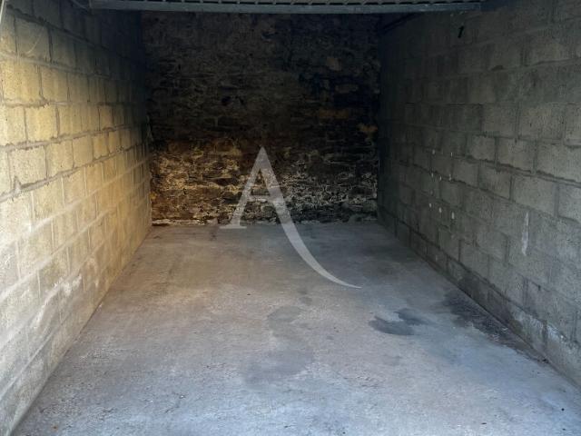 Tonnay Charente Location Parking / Garage 17