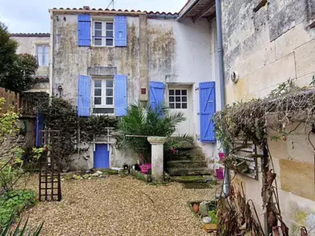 Tonnay Boutonne 17380 Achat / Vente maison 6 pièces t6 jardin terrasse