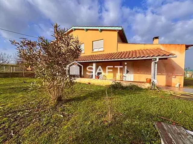 Tonneins 47400 Achat / Vente maison 9 pièces t9 terrasse parking