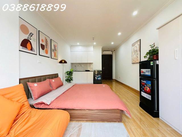 Tòa nhà 9 tầng tôn thất tùng, đống đa 120m2 mt 6.5m dt 135 tr/th 29,5 tỷ