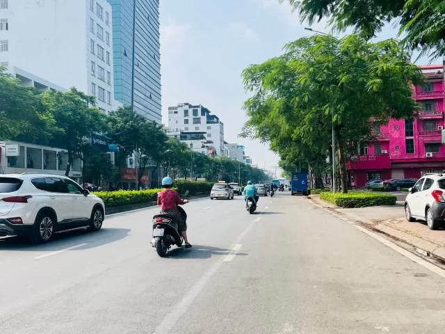 Tòa VP 10 Tầng Mặt Phố Nguyễn Sơn 220m2, MT9M Dòng Tiền 350tr/tháng 139 Tỷ