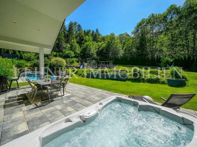 TOBELBAD * ABSOLUTE GRÜNRUHELAGE AM WALDRAND GEPFLEGTER BUNGALOW MIT POOL