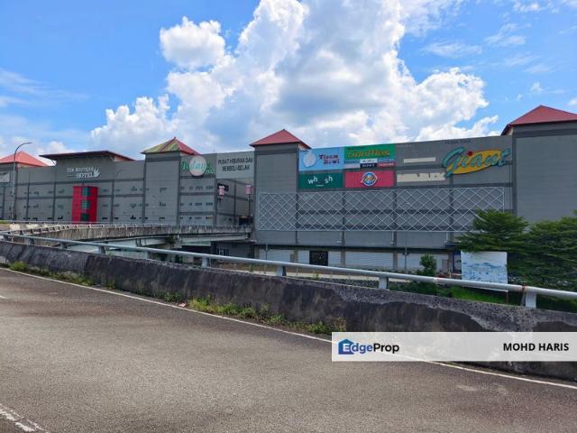 TODAYS MALL ULU TIRAM JOHOR