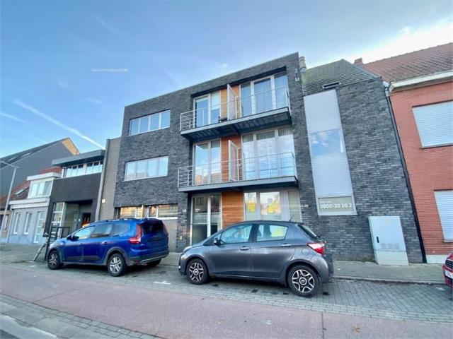 Tof 2 slaapkamerappartement met 2 terrassen te Eeklo!