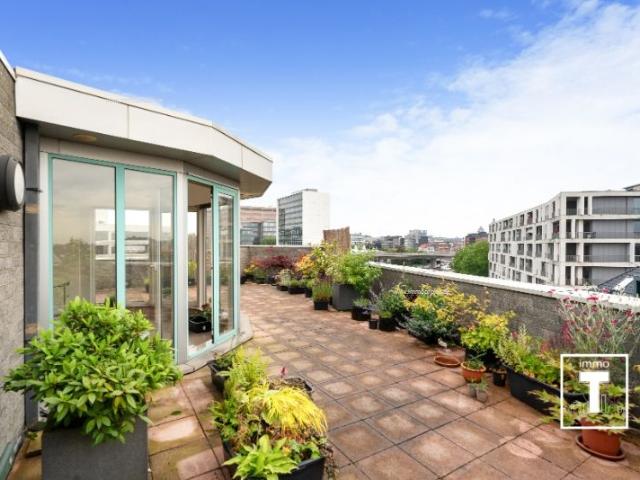 Toffe penthouse met uniek dakterras!