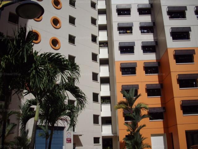Toh Guan Road Jurong East, HDB Executive