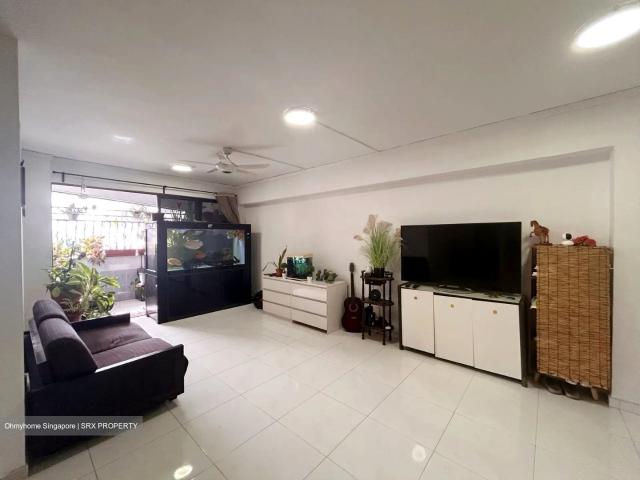 Toh Guan Road Jurong East, HDB Executive